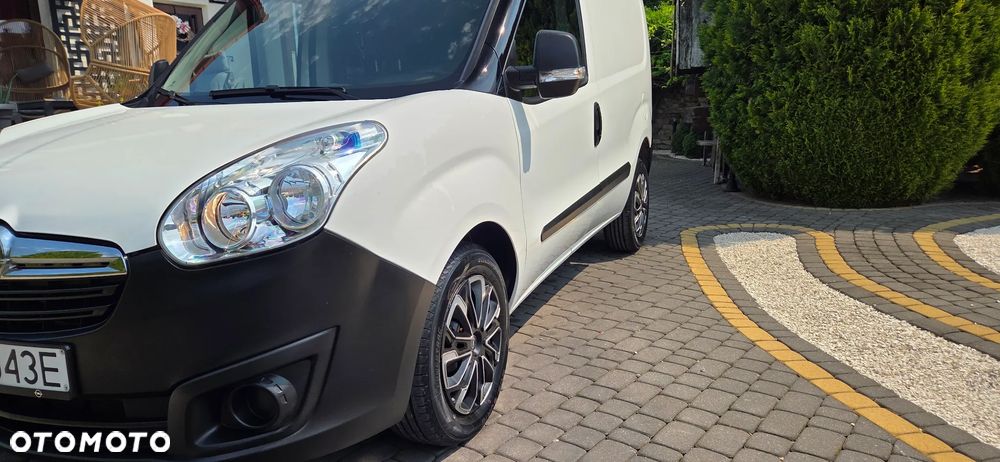 Opel Combo - 20