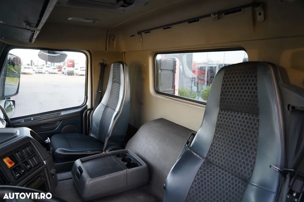 Volvo FM 380 / ADR COMPLET / CABINĂ DE ZI / I-SHIFT / 13 LITRI / - 25