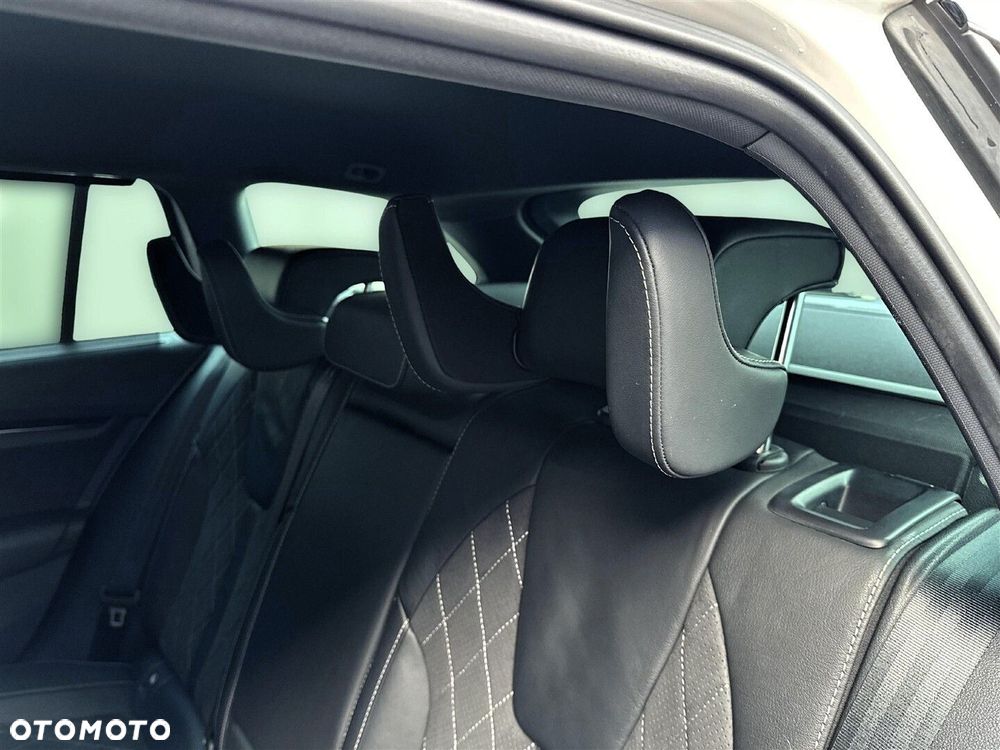 Skoda Octavia 2.0 TDI 4x4 RS DSG - 32