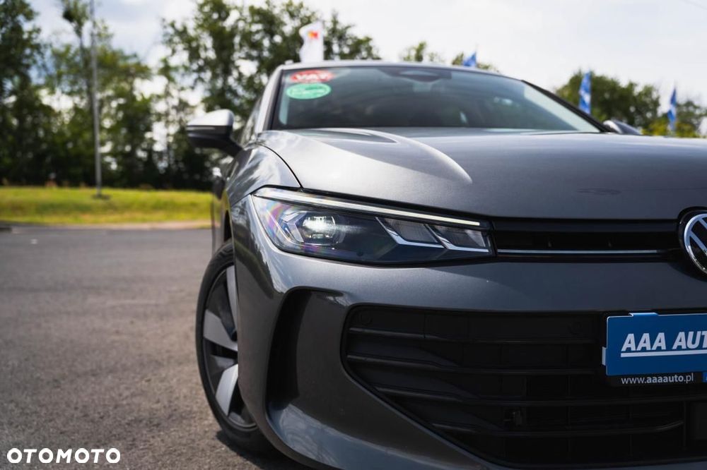 Volkswagen Passat Variant - 9