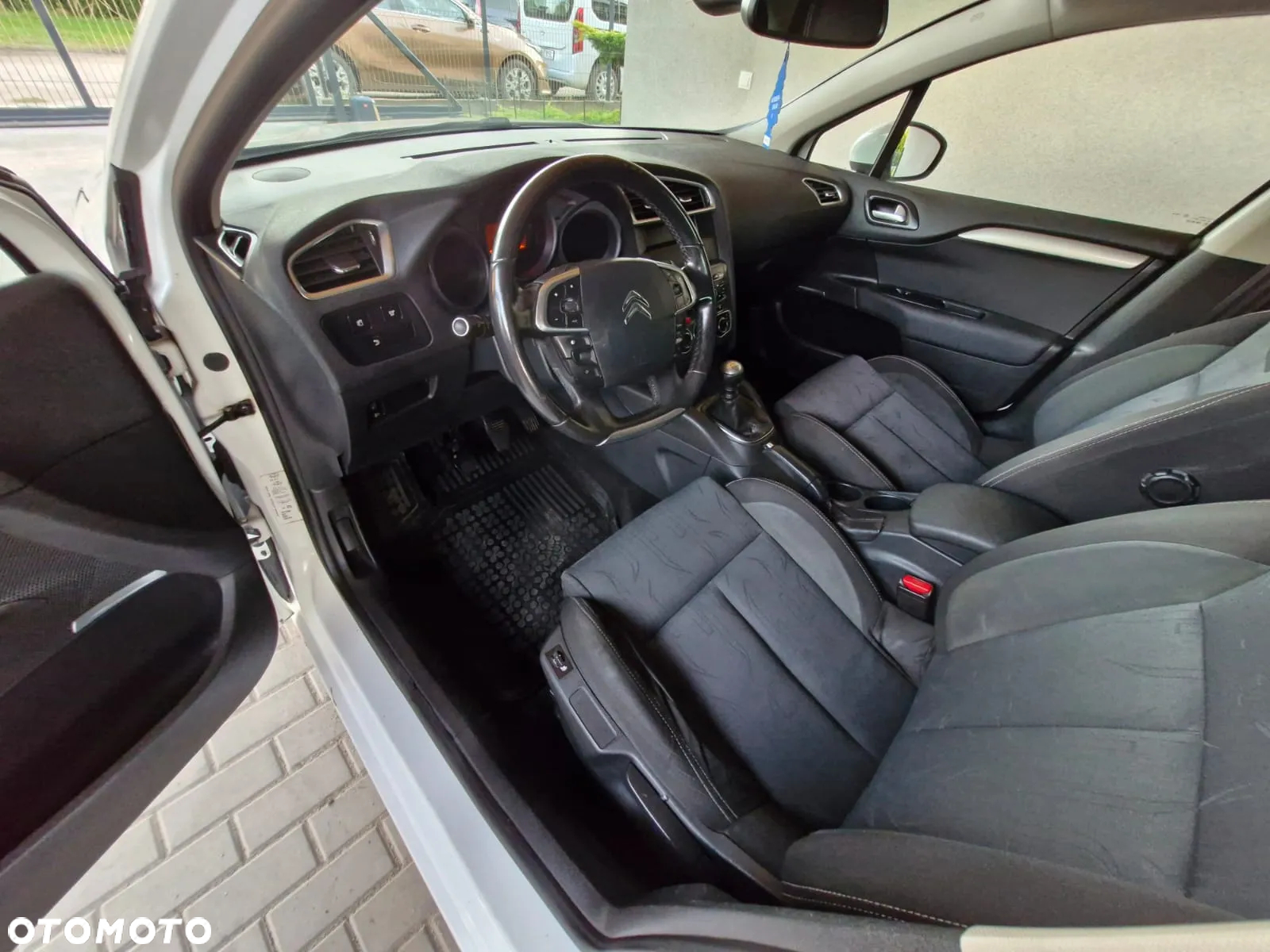 Citroën C4 - 7