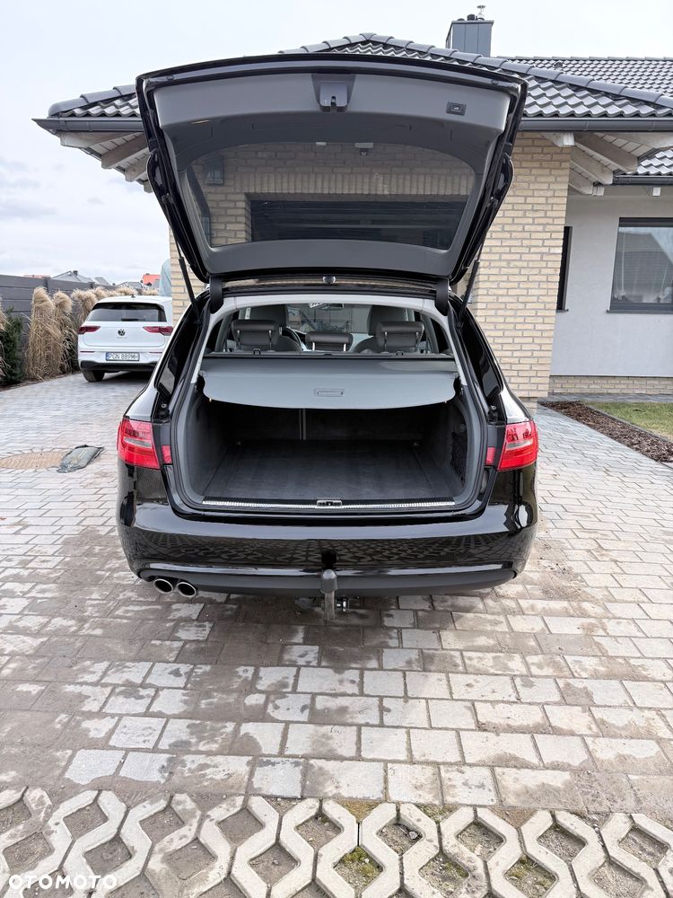 Audi A4 Avant 2.0 TDI S tronic - 11
