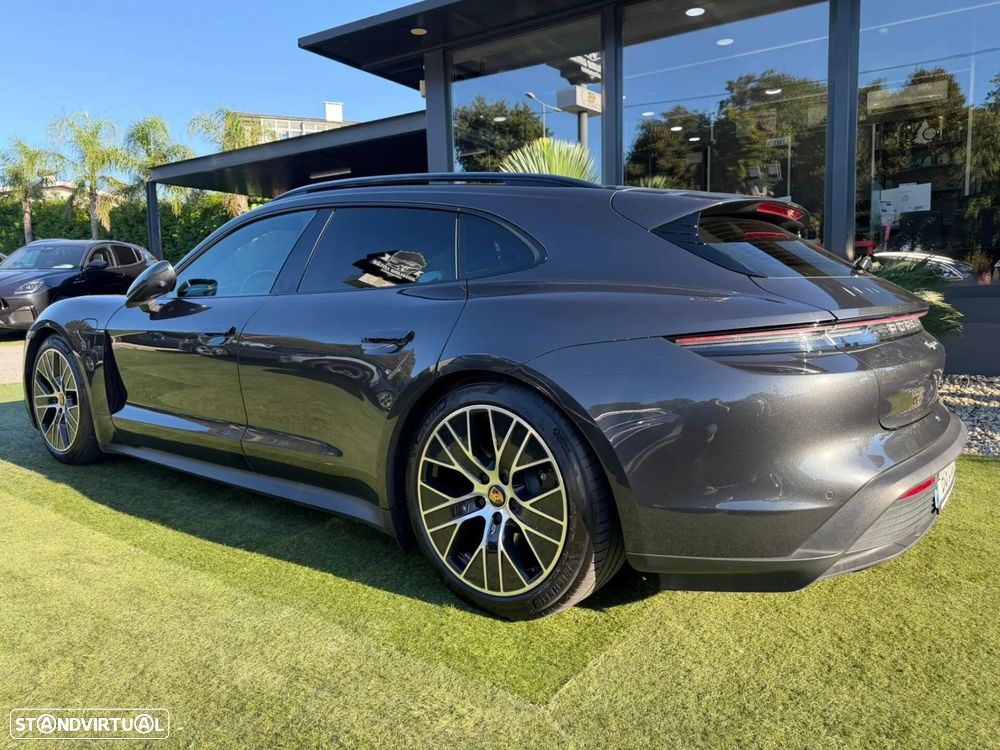 Porsche Taycan Sport Turismo Standard - 17