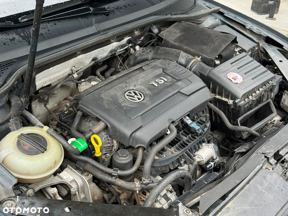 Volkswagen Passat - 6
