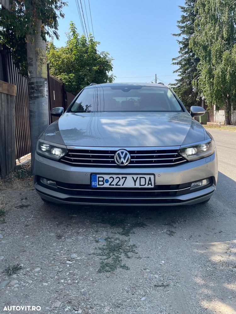 Volkswagen Passat 2.0 TDI DSG Highline - 1