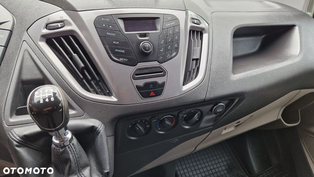 Ford Transit doka 6 osobowy - 20