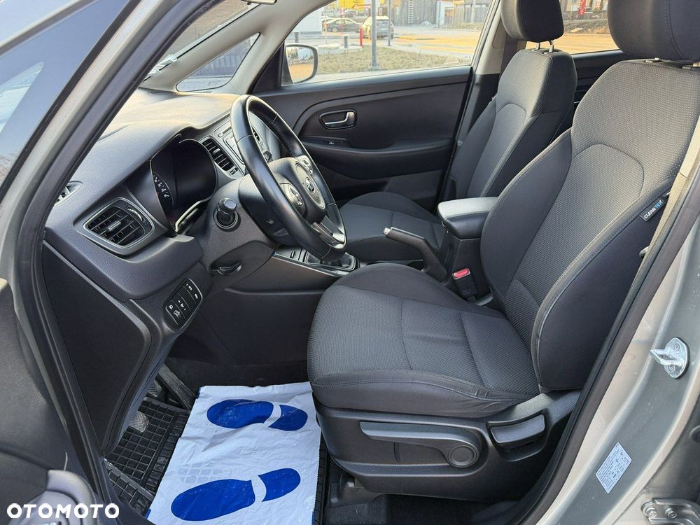 Kia Carens 1.7 CRDi Vision - 18
