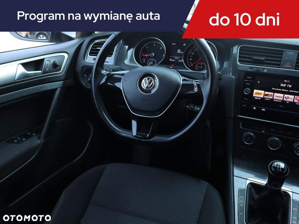 Volkswagen Golf Variant - 9