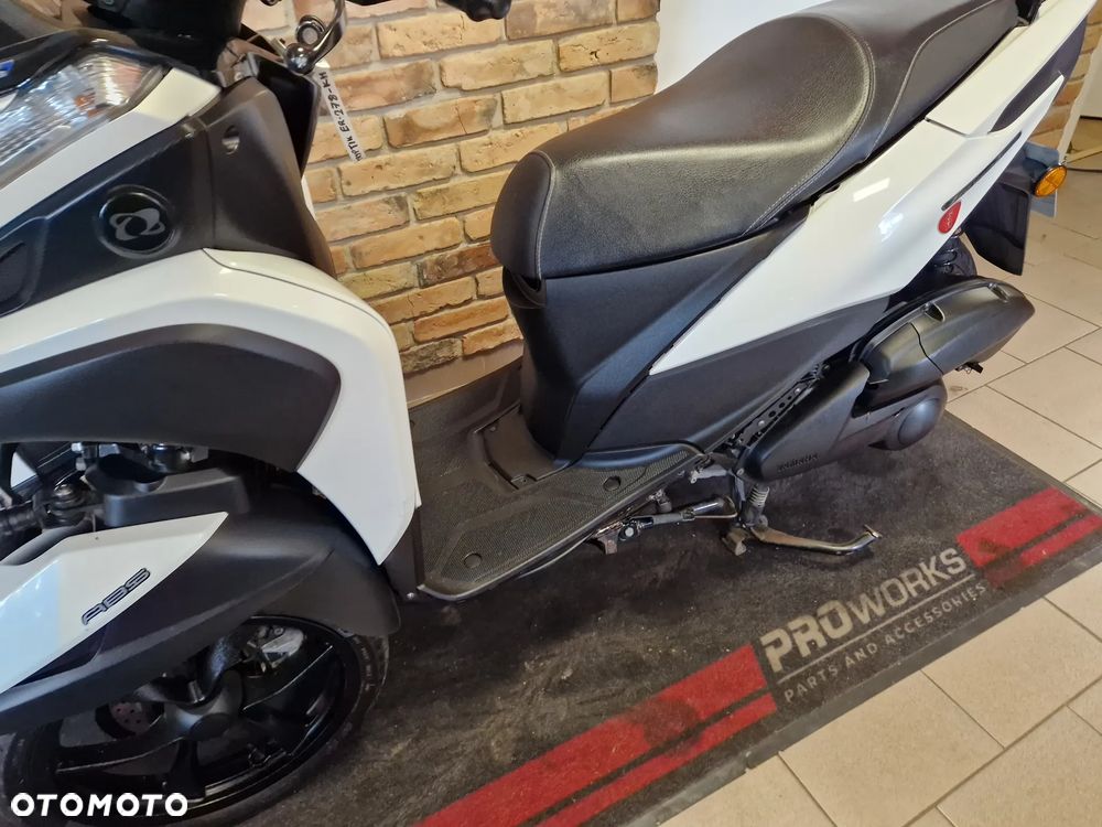 Yamaha Tricity - 17