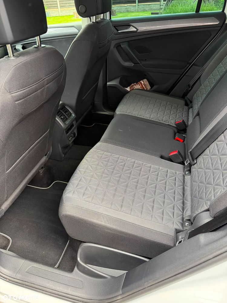 Volkswagen Tiguan - 15