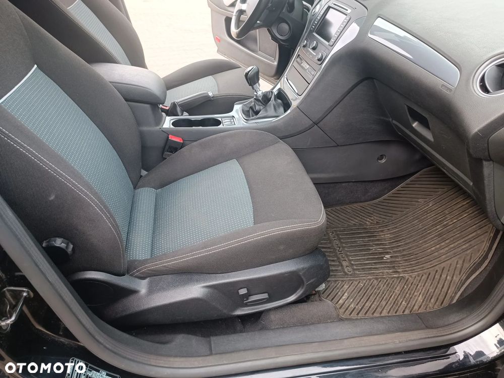 Ford Mondeo 2.0 TDCI Trend - 14