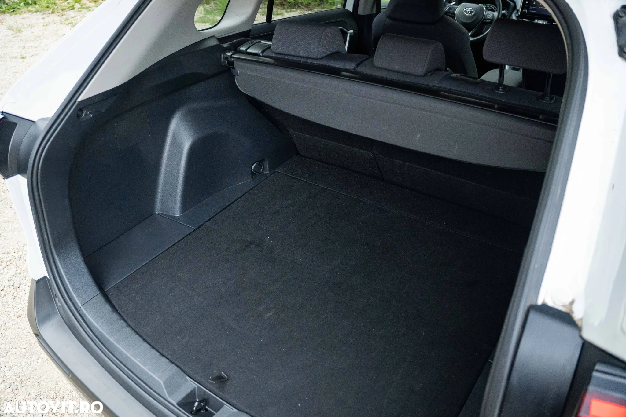 Toyota RAV4 2.5 Hybrid VVT-iE 4x2 Dynamic - 39