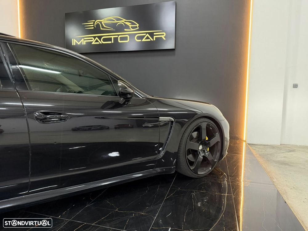 Porsche Panamera Platinum Edition - 22