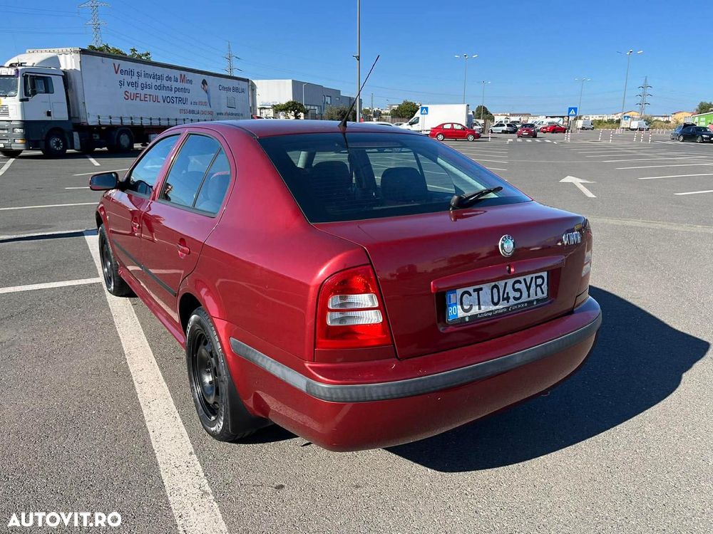 Skoda Octavia 1.6 - 9