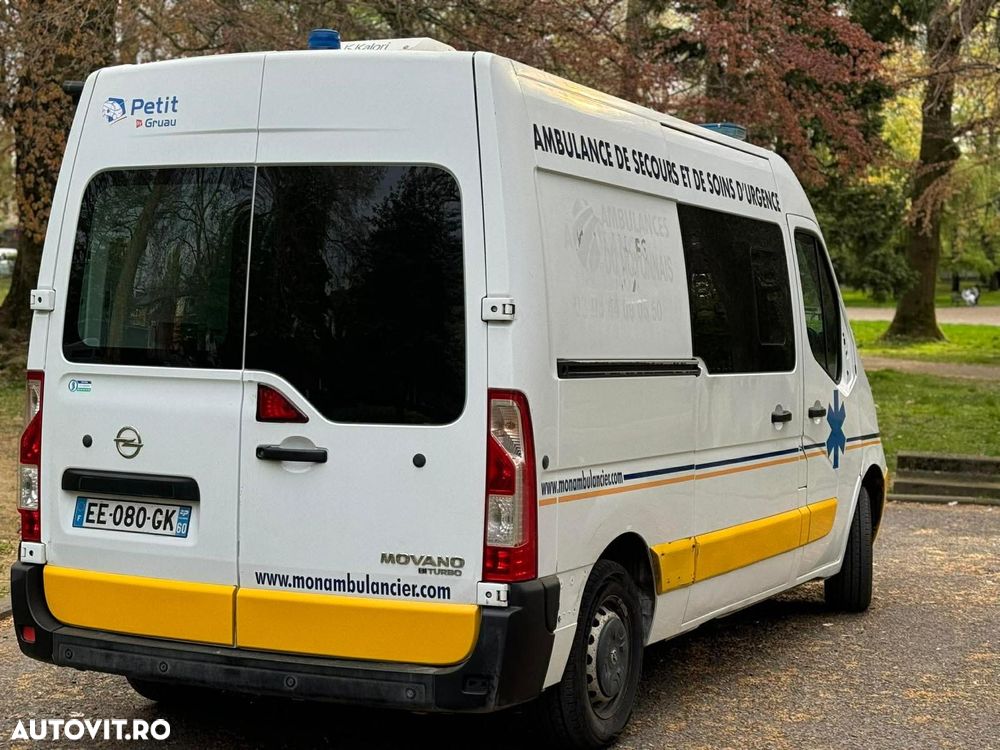 Opel Movano Ambulanta - 4
