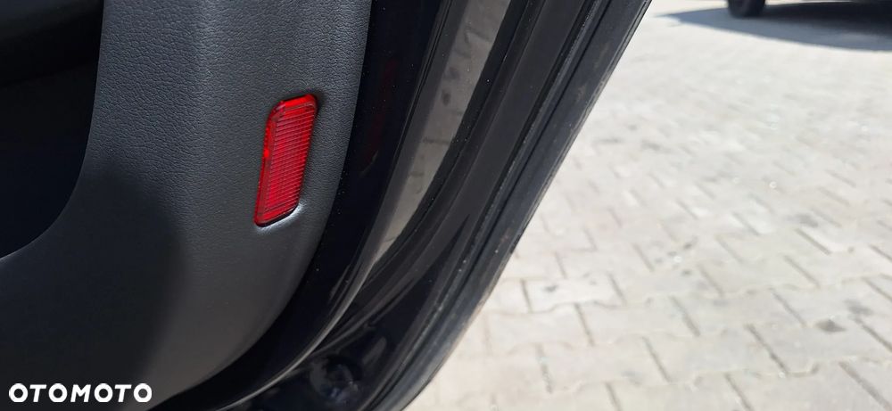 Audi A4 B8 Sedan Drzwi Tył Tylne Prawe Kod Lakieru LX5R - 23