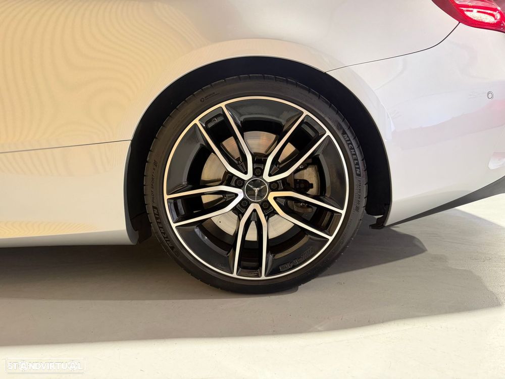 Mercedes-Benz E 53 AMG 4Matic+ - 50