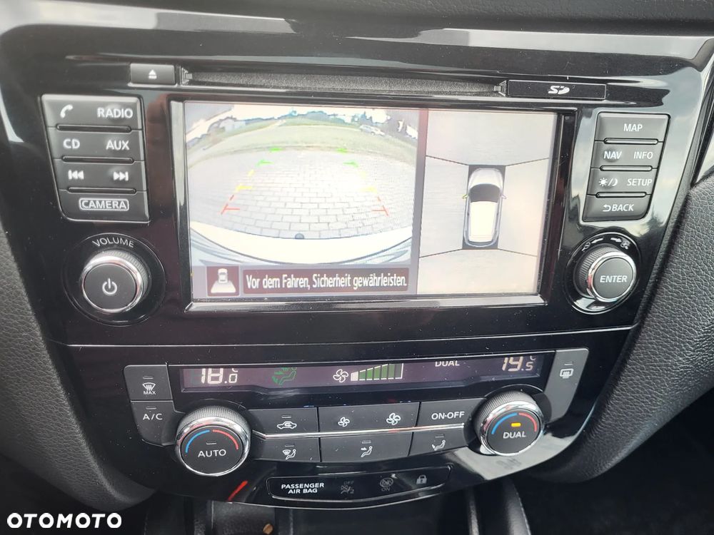 Nissan Qashqai 1.6 dCi 360 S&S - 27