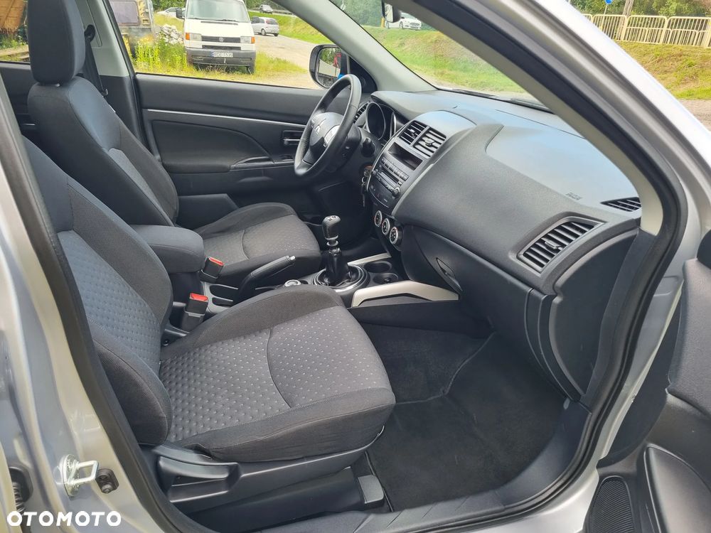 Mitsubishi ASX 1.8 DI-D 4WD Comfort Edition - 22