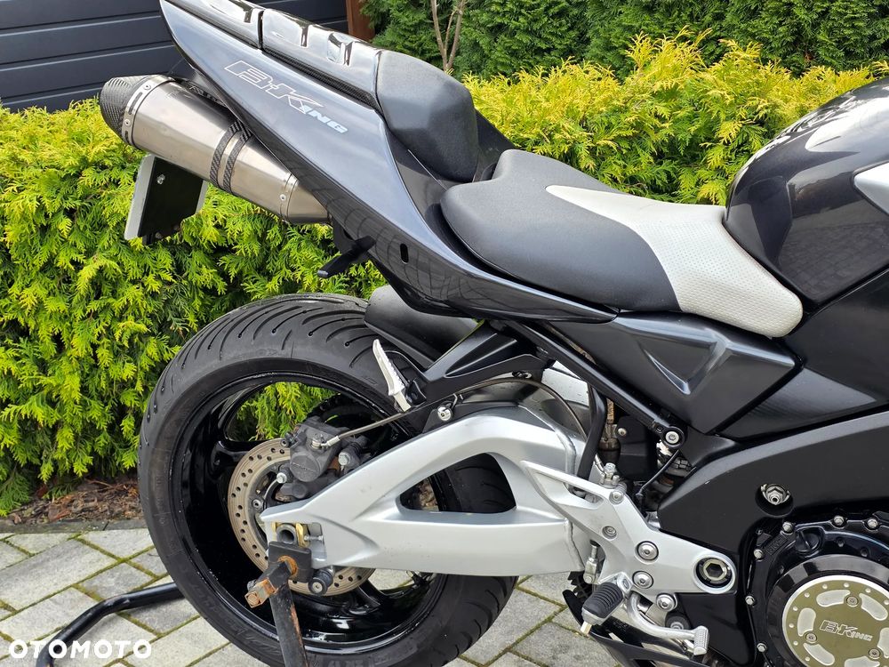 Suzuki GSX - 7