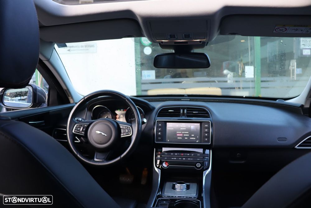Jaguar XE 2.0 D Prestige Aut. - 14