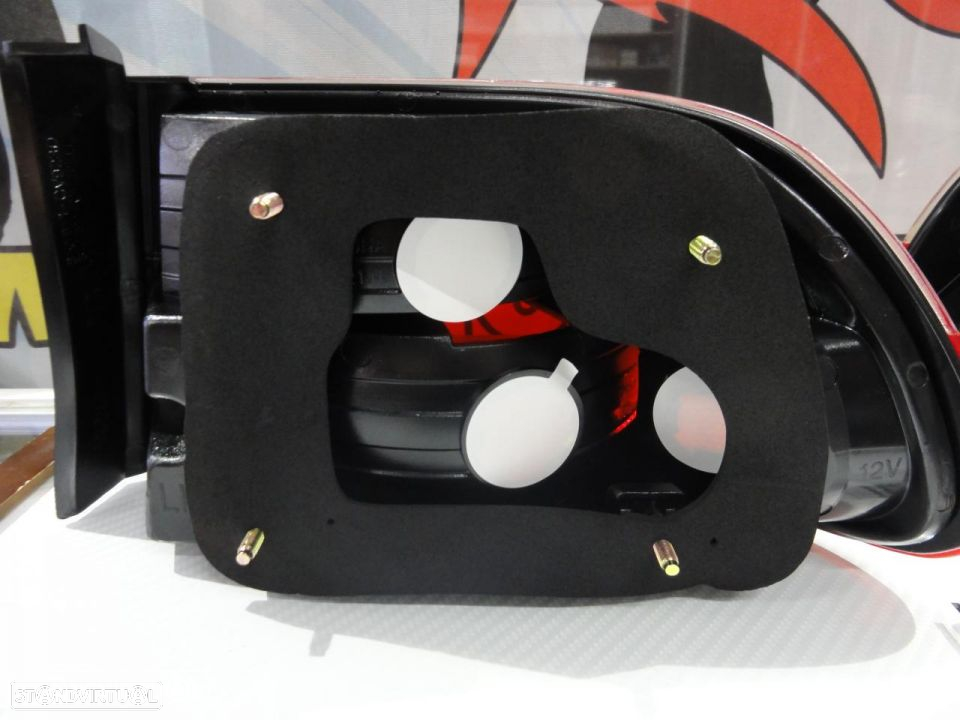 Faróis / farolins traseiros Honda Civic 92-95 3 portas Vermelho Cristal - 9
