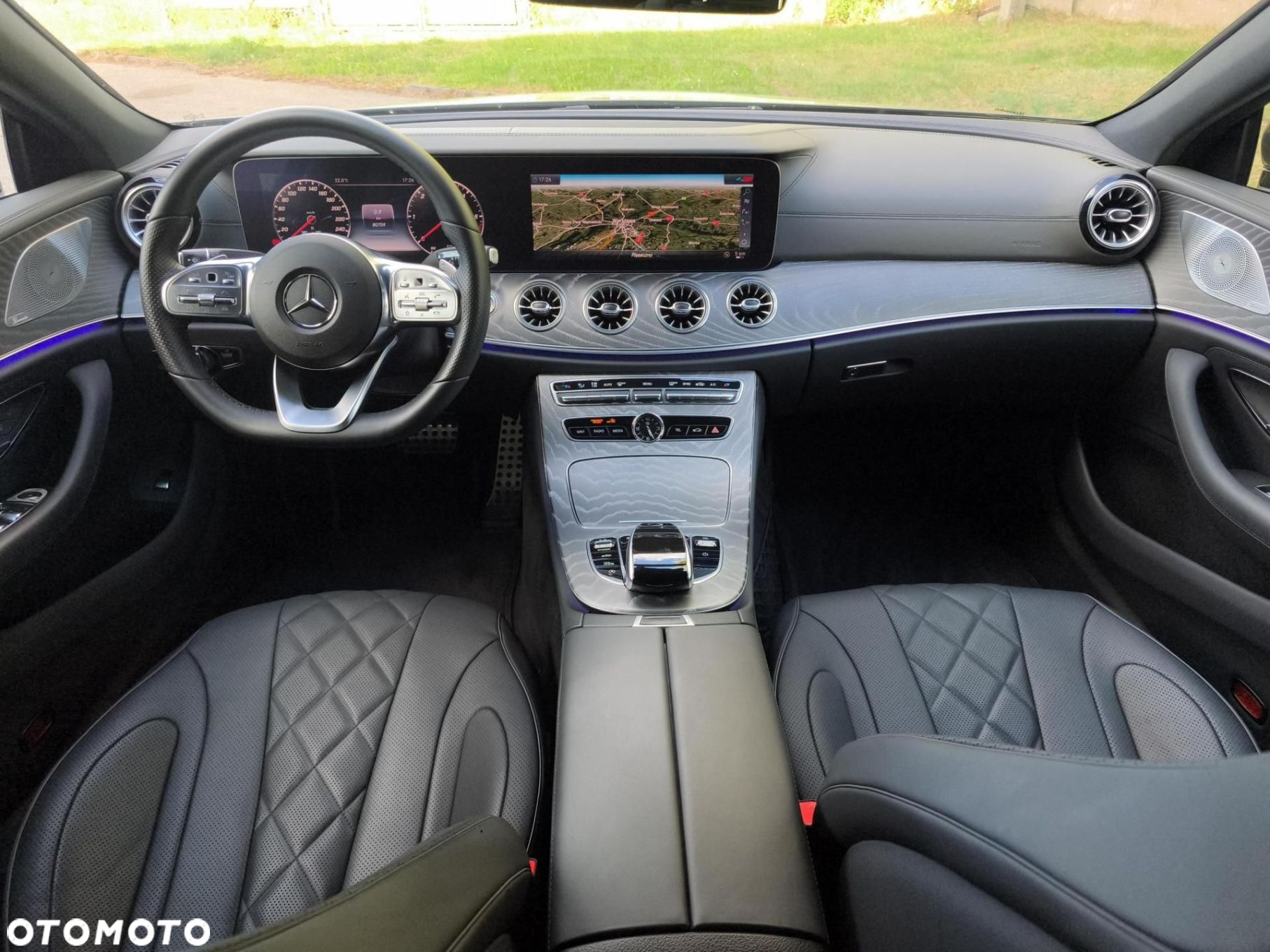 Mercedes-Benz CLS - 13