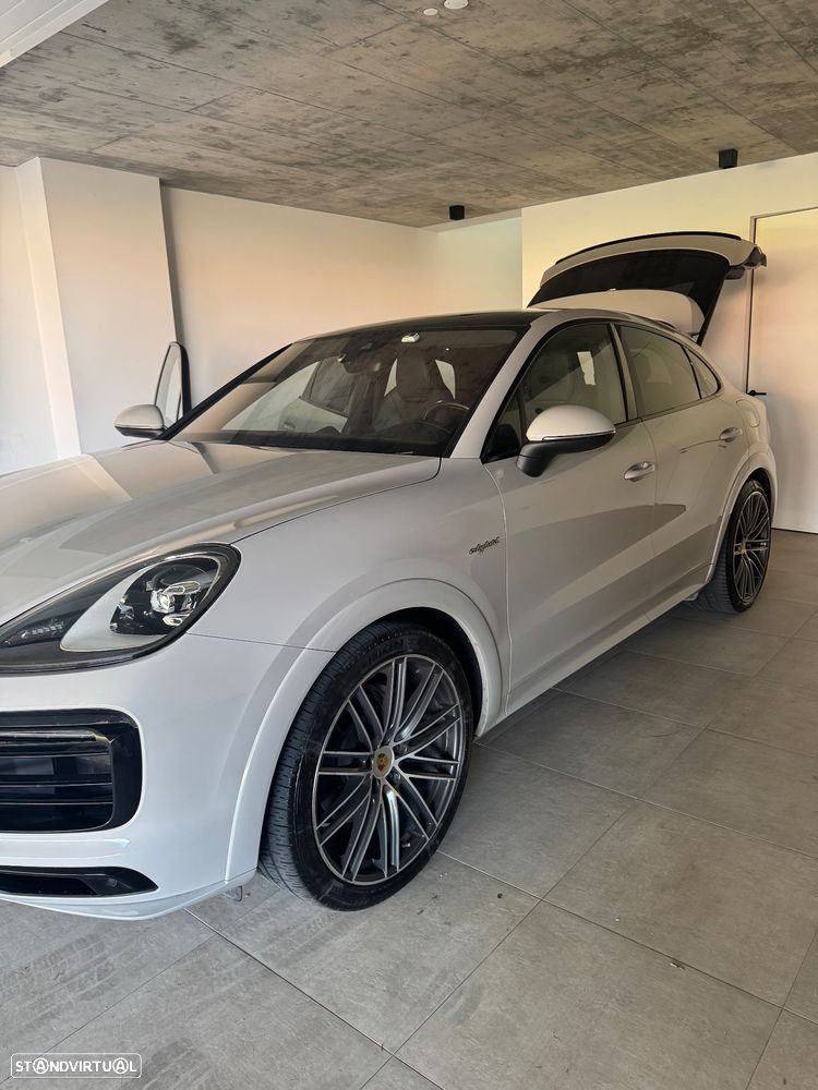 Porsche Cayenne S E-Hybrid - 6