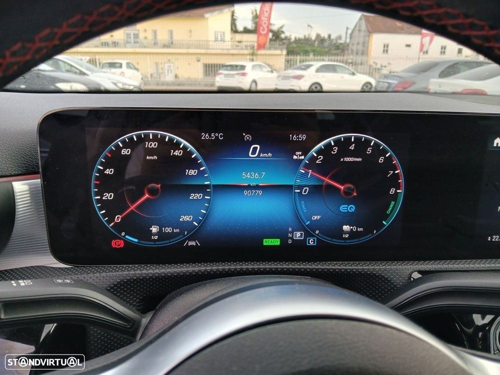 Mercedes-Benz A 250 e 8G-DCT AMG Line - 30