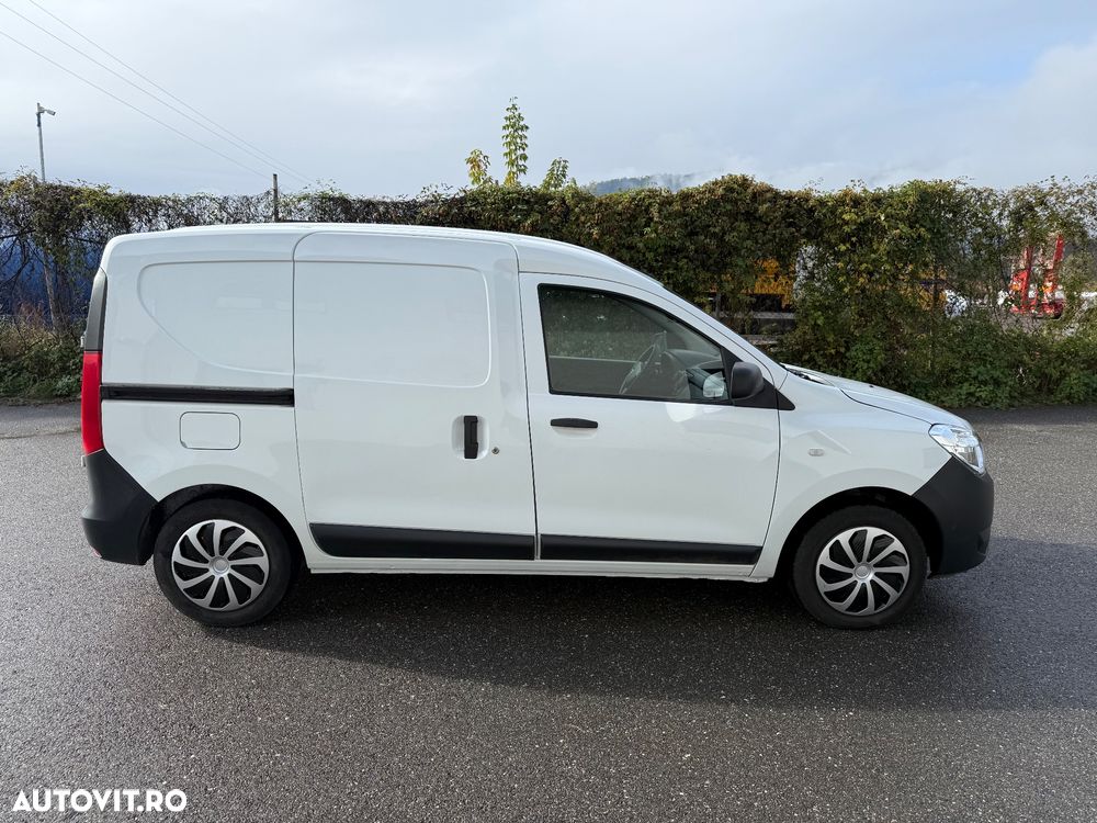 Dacia Dokker 1.5 dCi 90 CP Laureate - 9