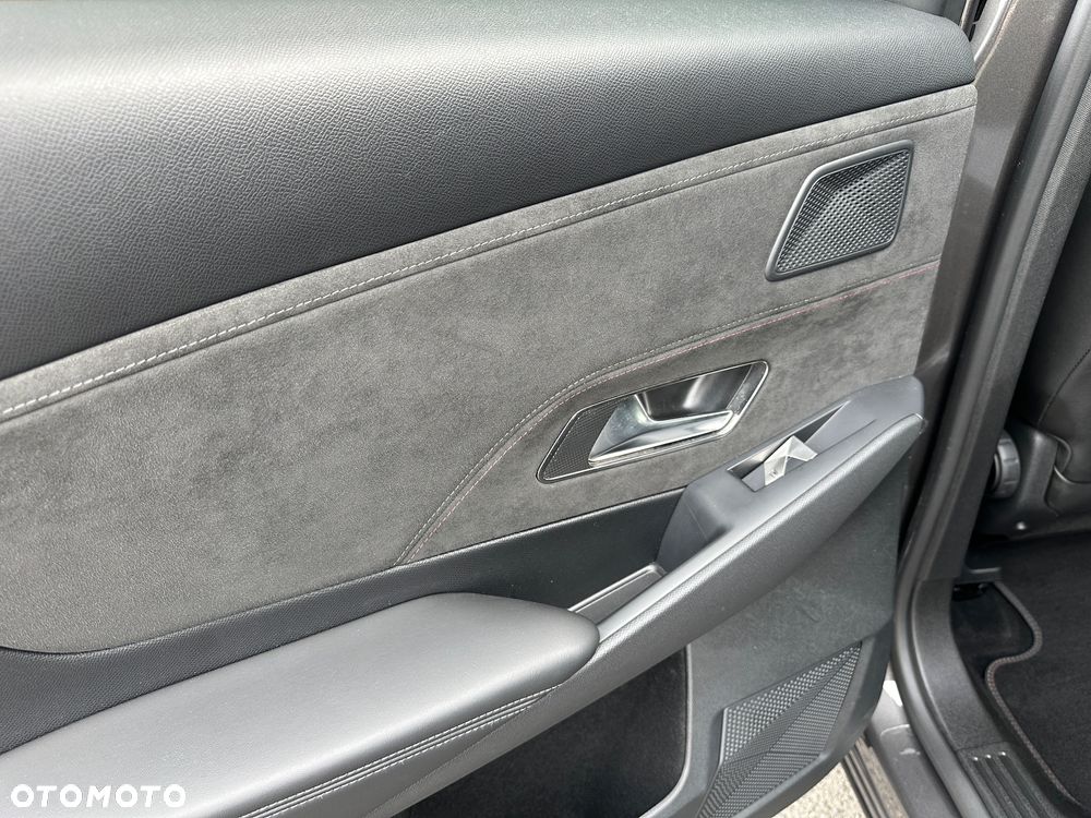 DS Automobiles DS 7 Crossback - 23