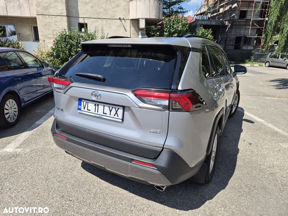 Toyota RAV4 2.0P 6MT AWD Dynamic - 5