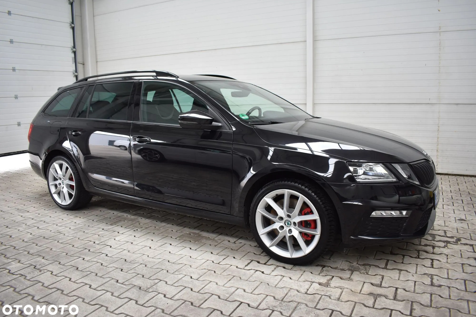 Skoda Octavia Combi 2.0 TSI RS - 3