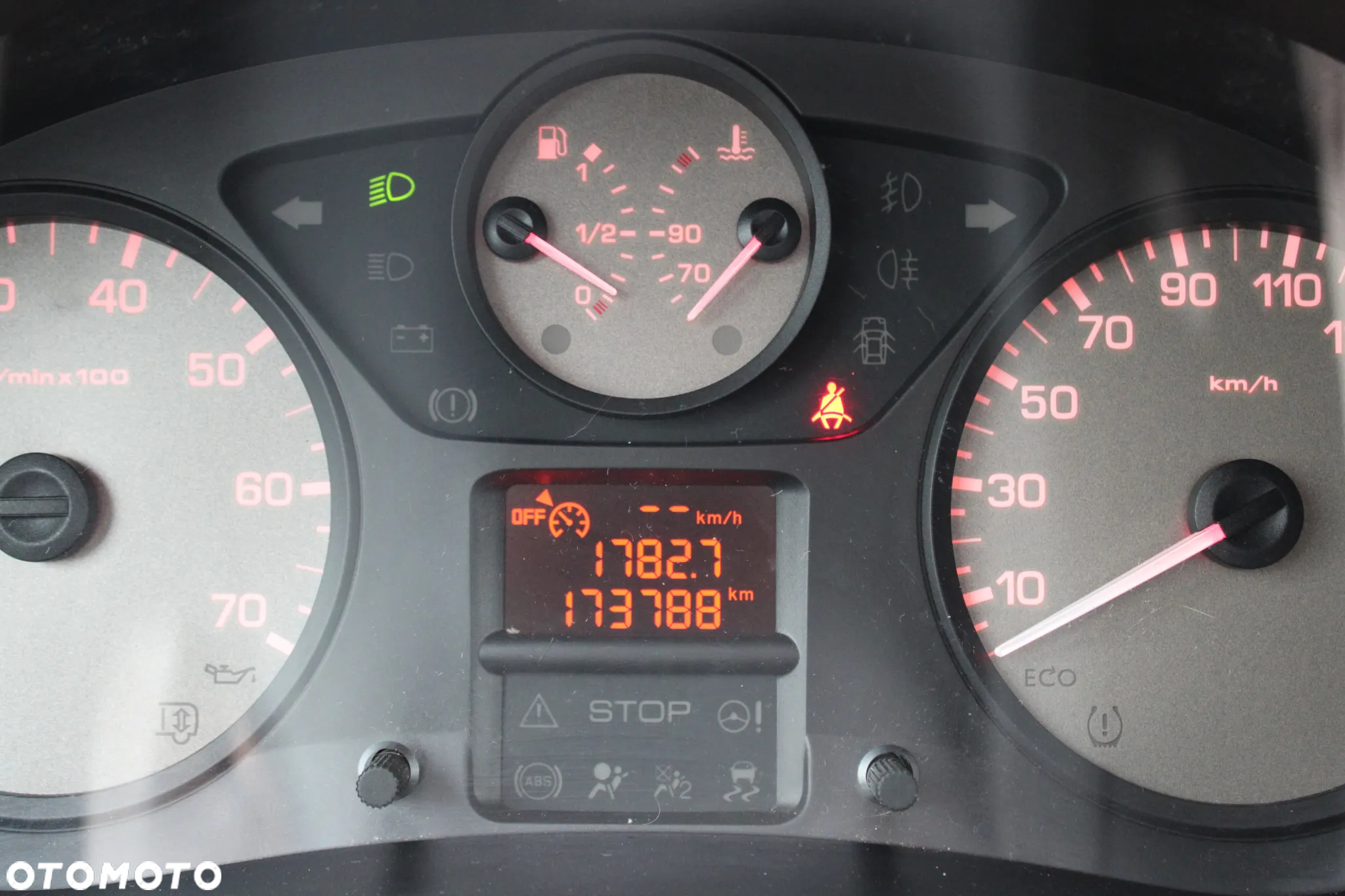 Peugeot Partner 1.6 BlueHDi Outdoor S&S - 31