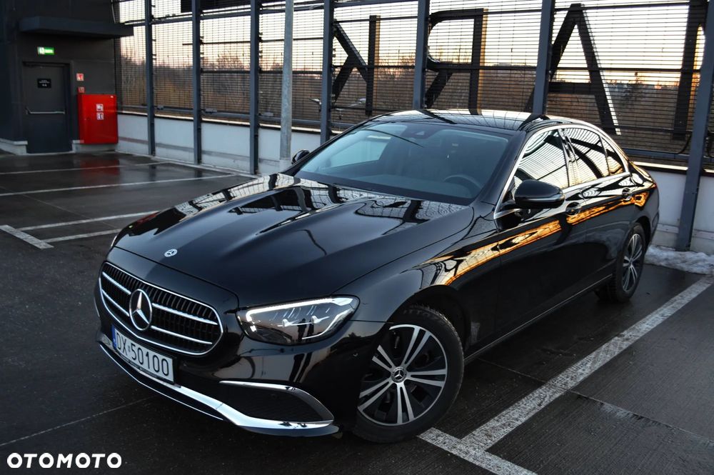Mercedes-Benz Klasa E 220 d 4Matic 9G-TRONIC Avantgarde - 2