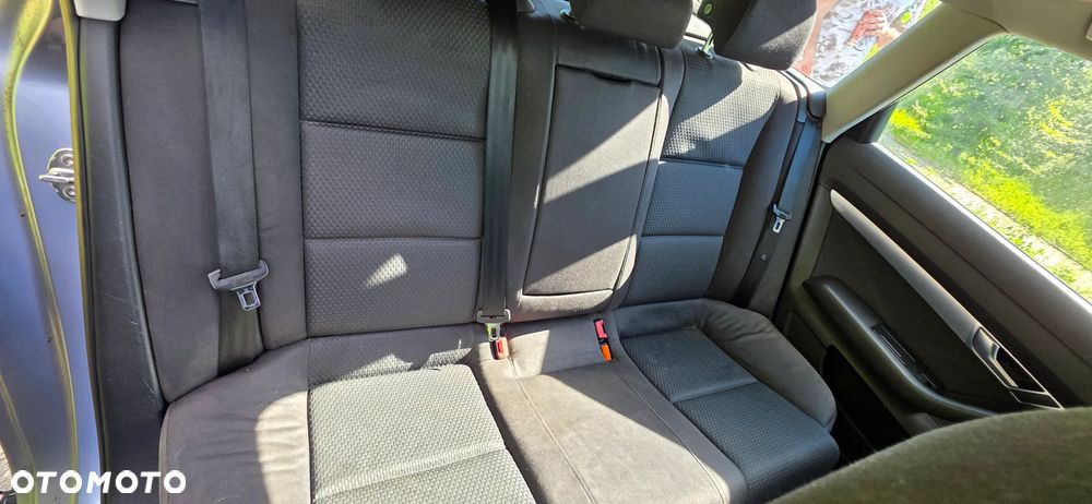 Audi A6 Avant 2.7 TDI - 10