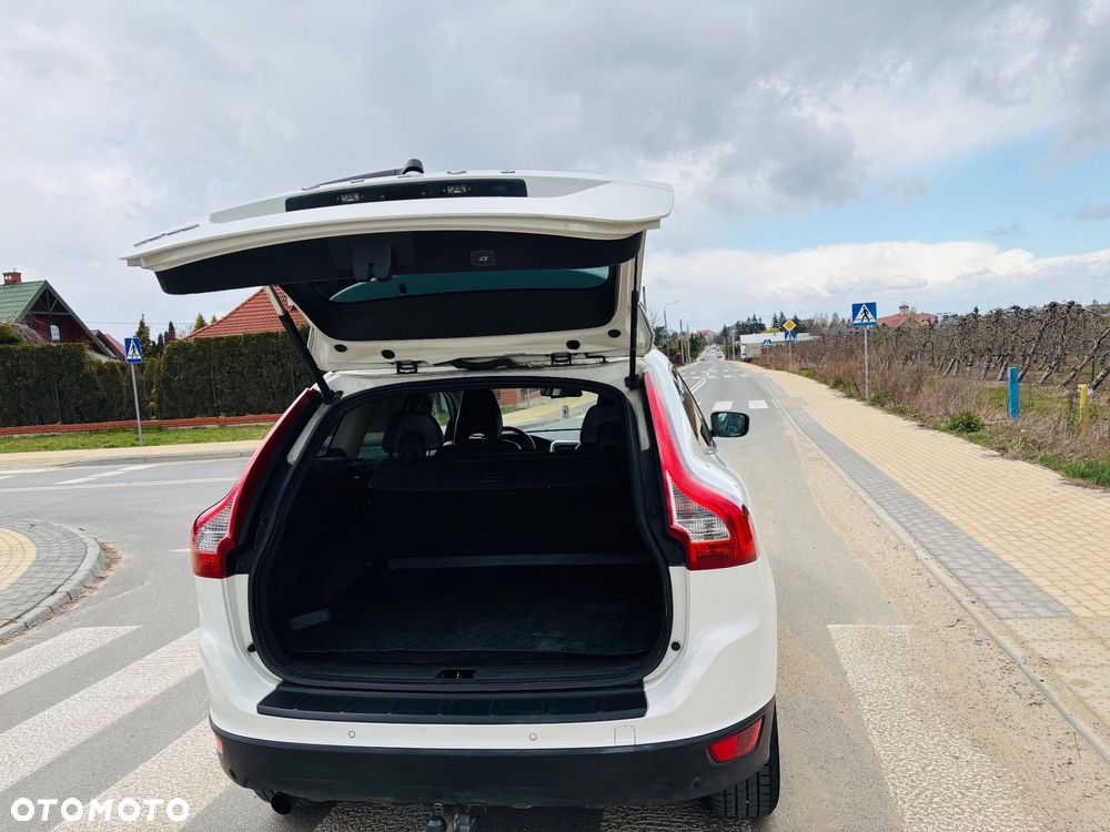 Volvo XC 60 D3 Momentum - 7