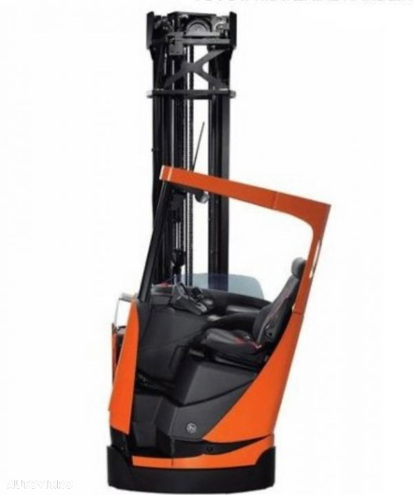 Toyota Reach Truck - 5