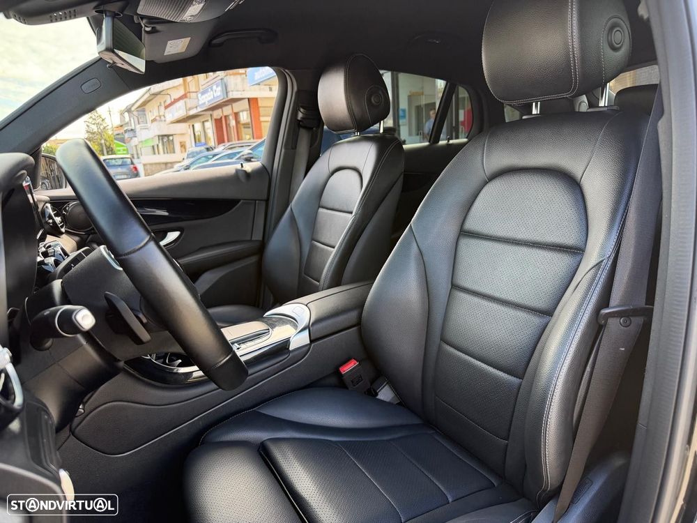 Mercedes-Benz GLC 300 de Coupé 4Matic - 10
