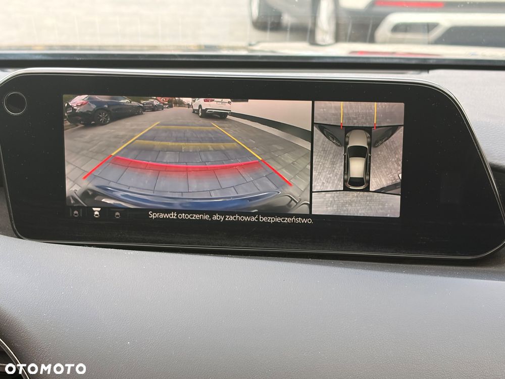 Mazda 3 2.0 mHEV Hikari - 17