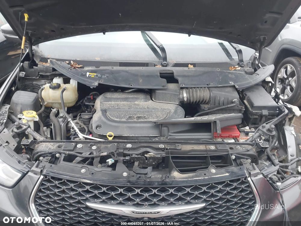 Chrysler Pacifica - 9