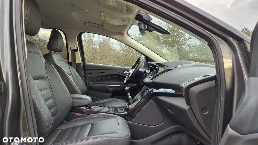 Ford Kuga 2.0 TDCi 4WD Titanium - 5