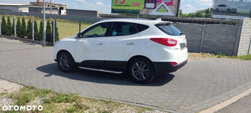 Hyundai ix35 blue 1.6 2WD Finale Gold - 3
