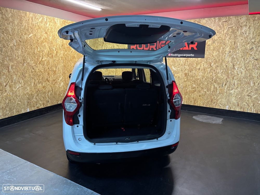 Dacia Lodgy 1.2 TCe Confort 7L - 19