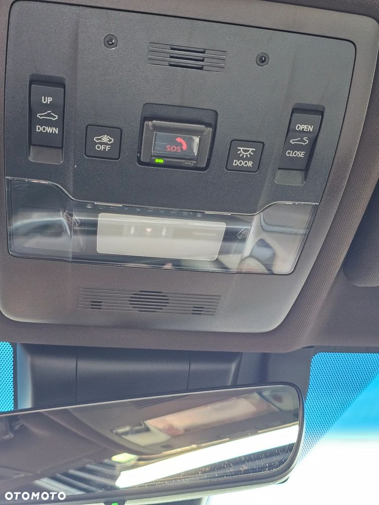 Lexus ES 300h Business Edition + - 15