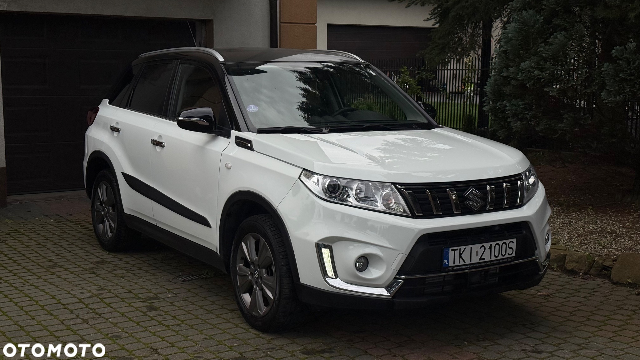 Suzuki Vitara 1.0 Boosterjet Premium 4WD - 3