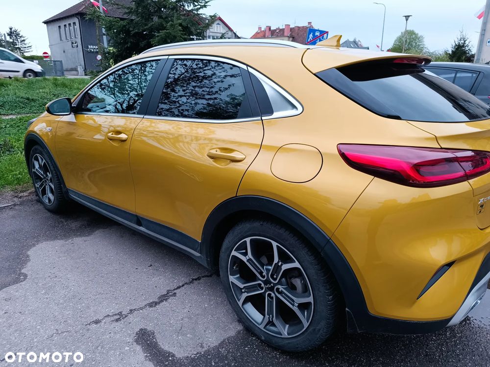 Kia XCeed 1.5 T-GDI M - 3