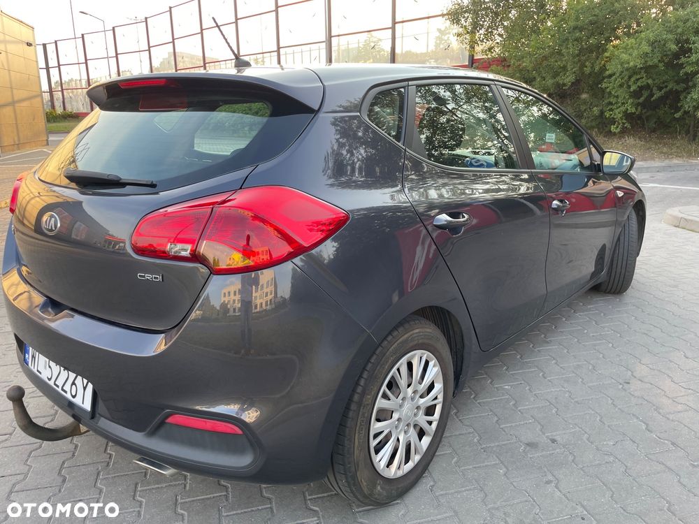 Kia Ceed 1.6 CRDi 115 ISG Vision - 16