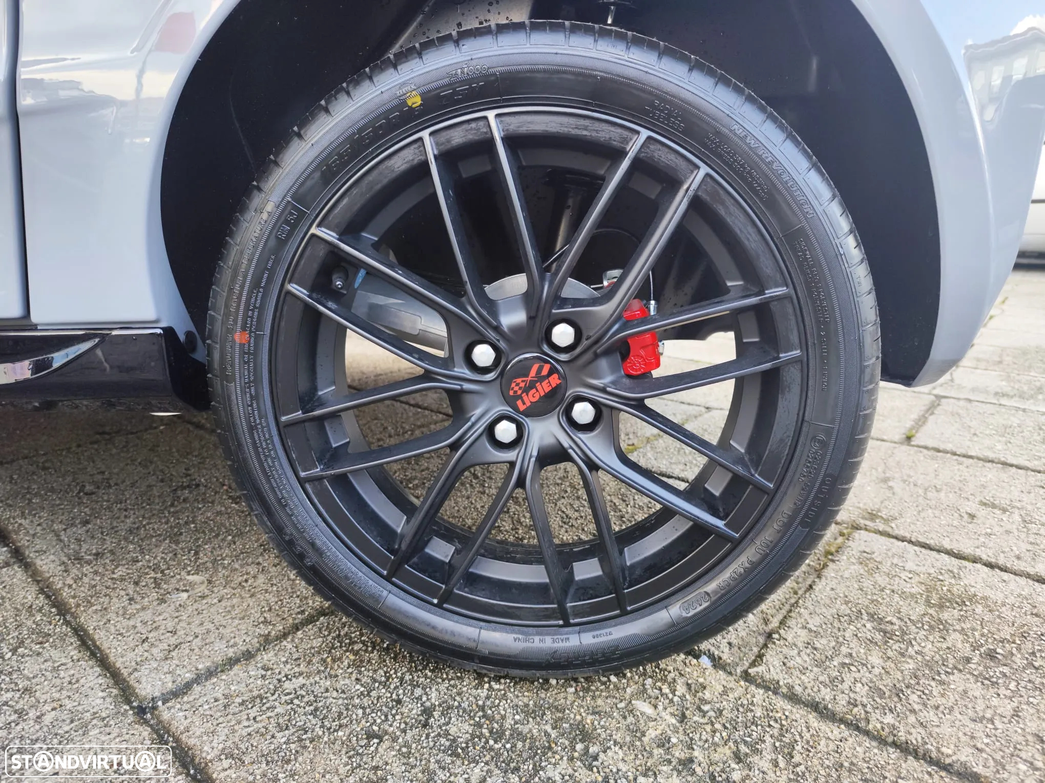 Ligier JS 50 - 11