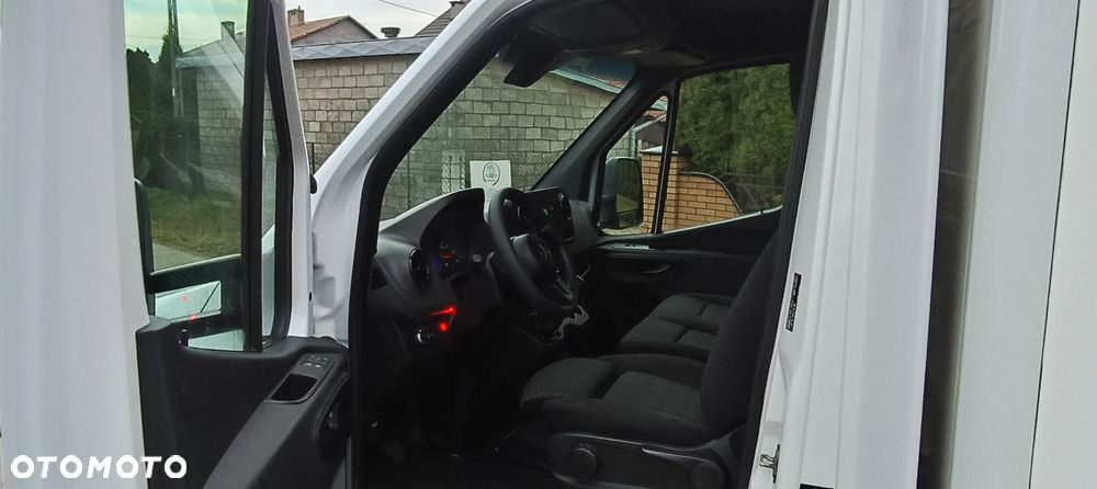 Mercedes-Benz SPRINTER 317 MAXI KONTENER WINDA - 5